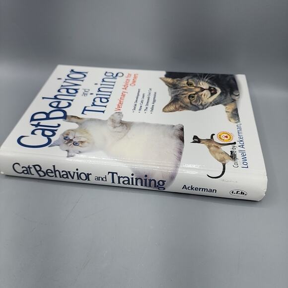 Cat Behavior & Training: Veterinary Advice : Stress Agression Learning Social HC - Picture 4 of 13